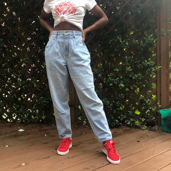 SOLD Brittania Vintage 90s Relaxed Mom Jeans 10 - Picture 3 of 14